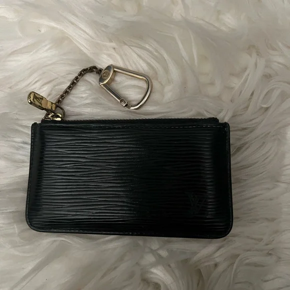 Louis Vuitton Epi Cardholder - Picture 2 of 7